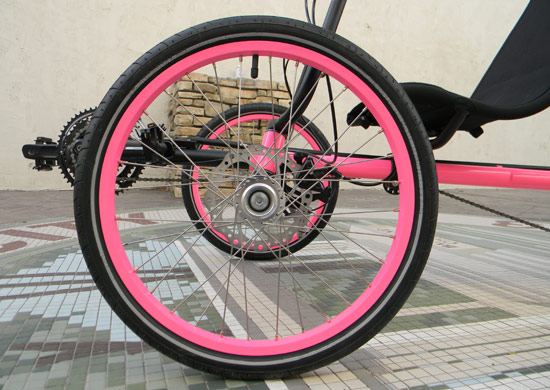  - We painted these rims to match the Neon Pink frame. The Rambler DL comes with dual disc brakes on the front wheels.