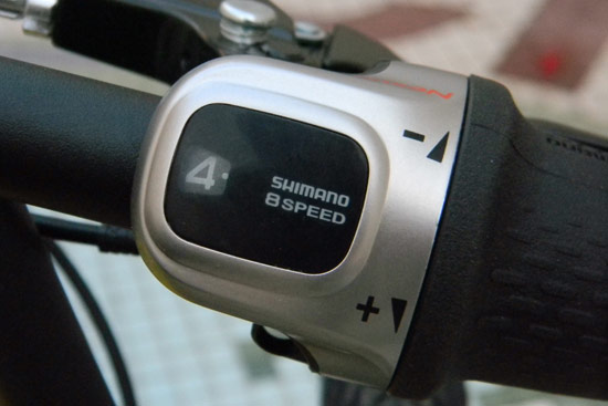  - The Revo shifter gives you a visual indicator of what gear you are in.