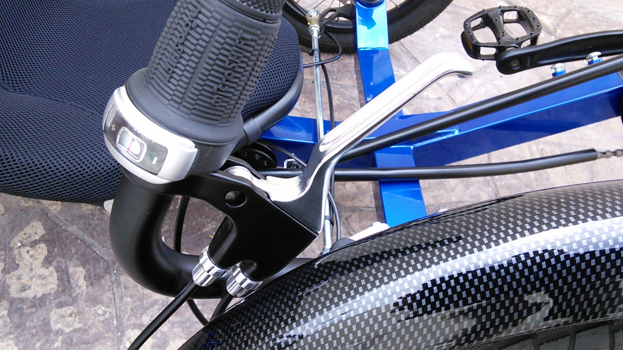 Dual Pull Brake Lever For Front Brakes  - 