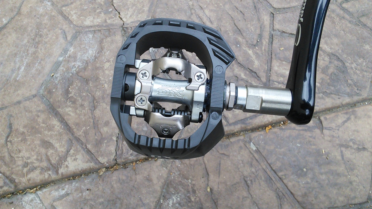 Shimano DX M647 Pedals - 