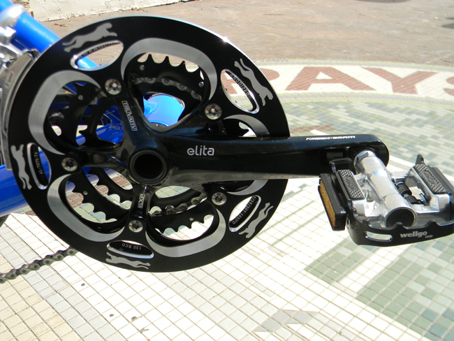Truvativ Elita EXO - This crankset is very popular and provides quick shifting between gears.