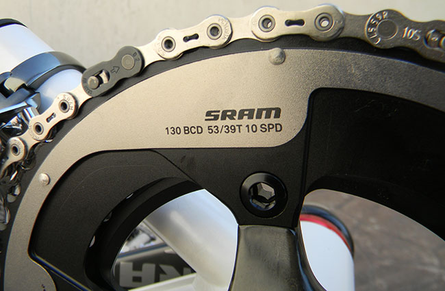  - For chain we used the SRAM 1091R hollow pin chain. This is the lightest 10-speed chain available and perfectly matched for the SRAM Red componentry.