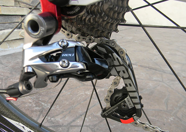  - The rear derailleur is the SRAM Red road derailleur. This is consistently rated as the best cable-actuated derailleur available. Ultra precise, super lightweight and nearly silent. 