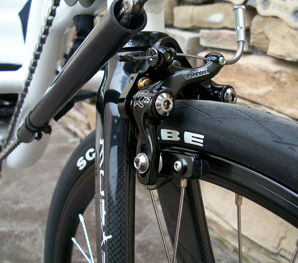 Brakes - The Catbike Musashi comes stock with Tektro Front and Rear Caliper brakes.