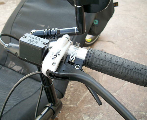 Throttle - To accommodate the throttle, we customized the handlebars to be horizontal instead of vertical.