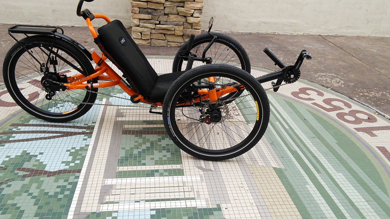4425797_CatrikeTrailRecumbentTrike