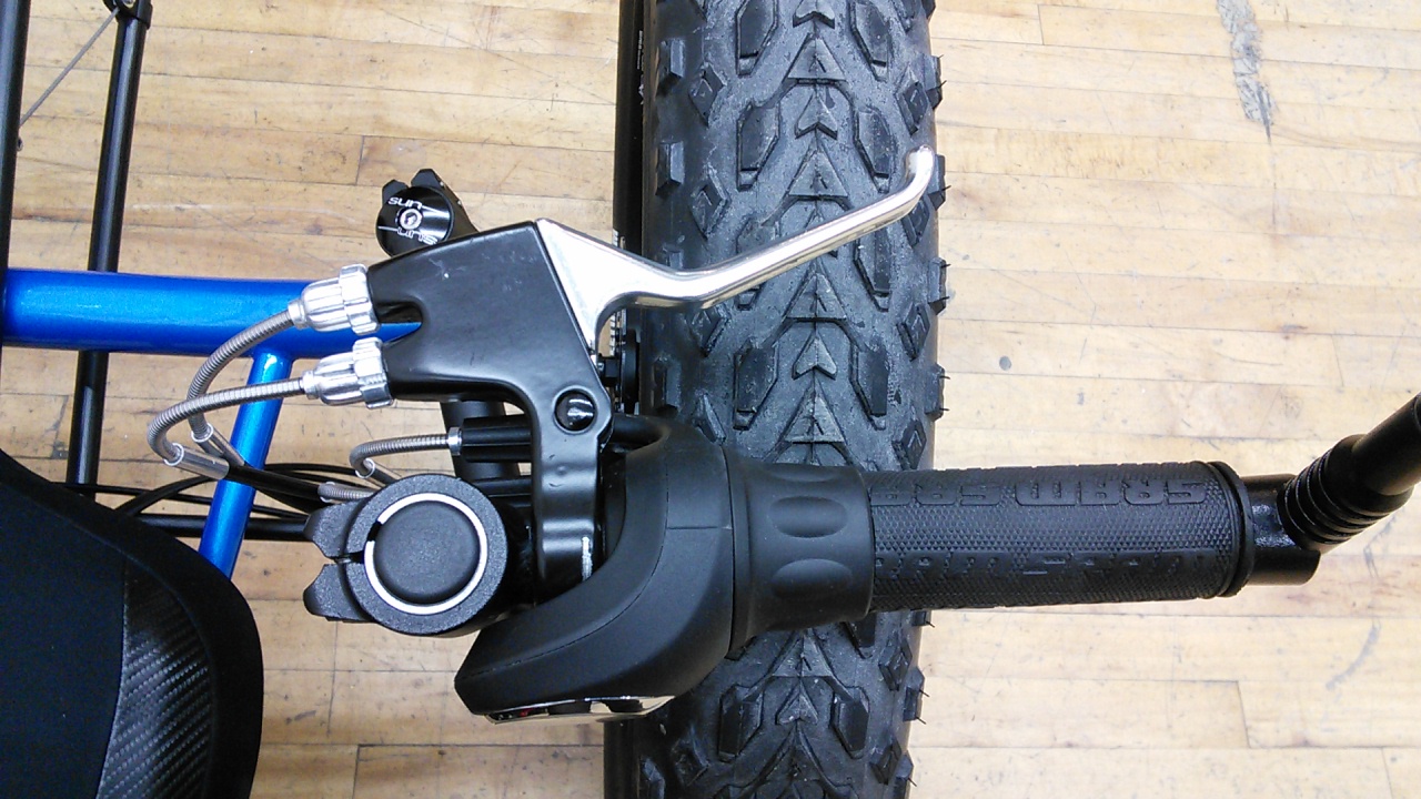 Dual Pull Brake Lever For Front Brakes (right side) - 