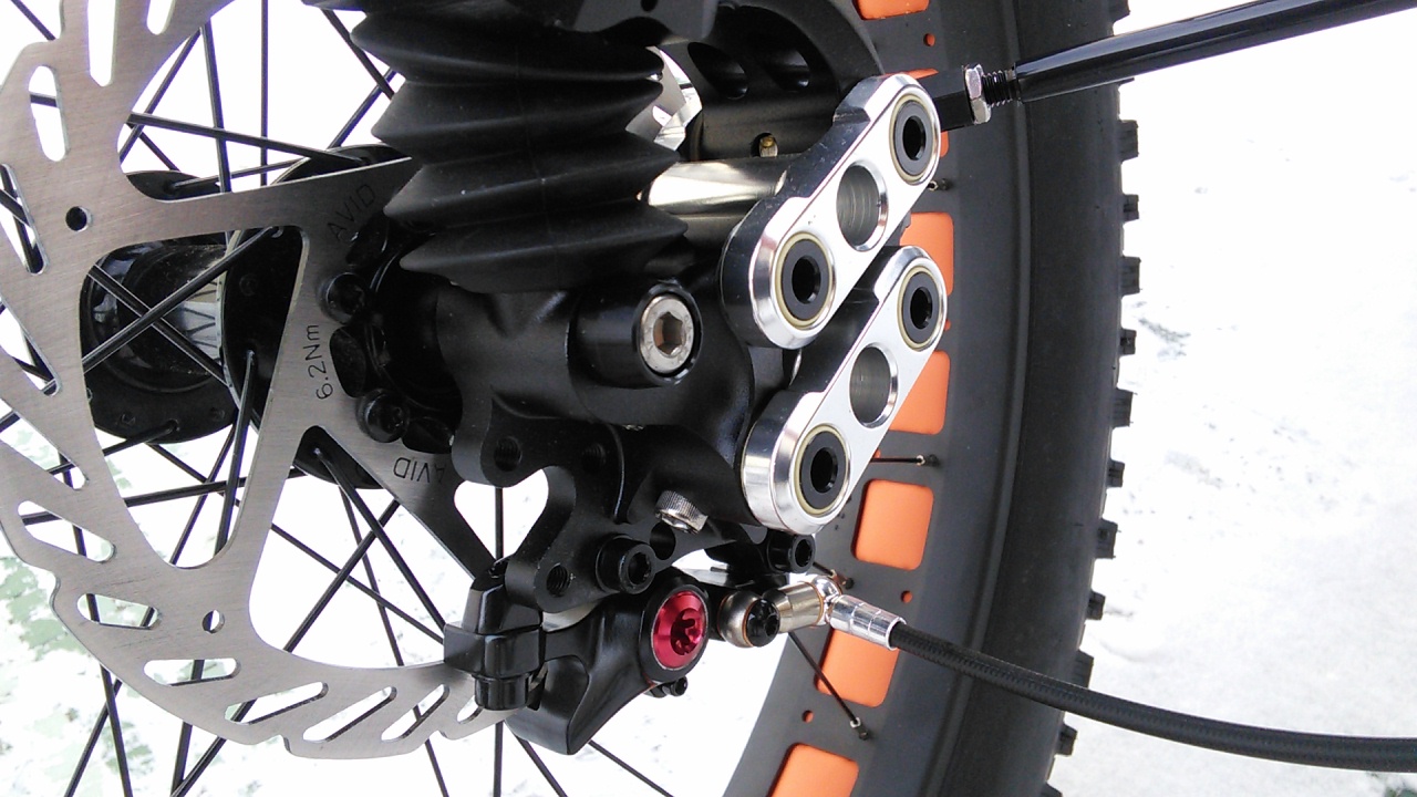 4879362_ICEFullFat26SuspensionTrike