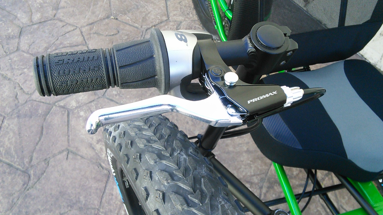 Locking Brake Lever Set - 