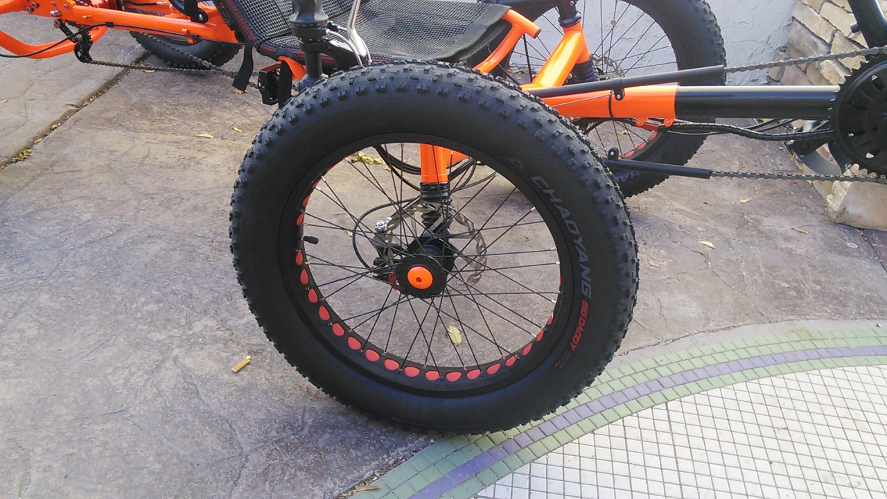 4941204_UTCustomFatQuadFS