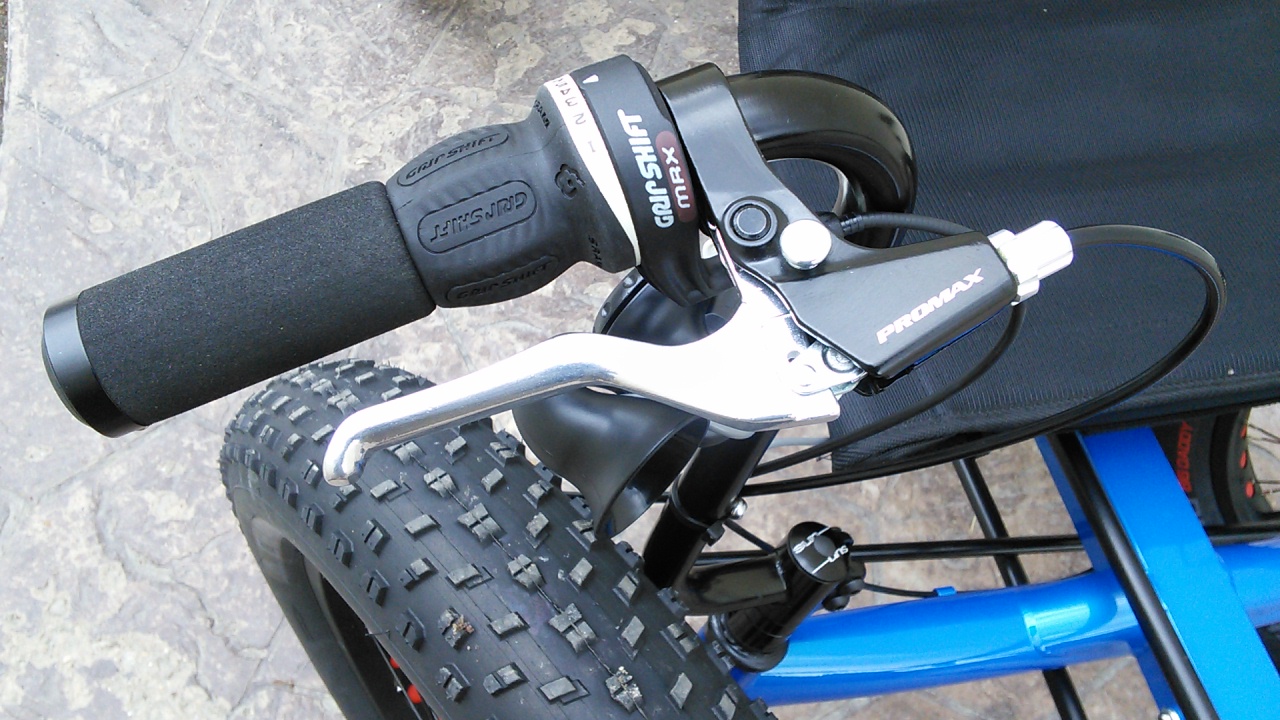 Locking Brake Lever Set - 