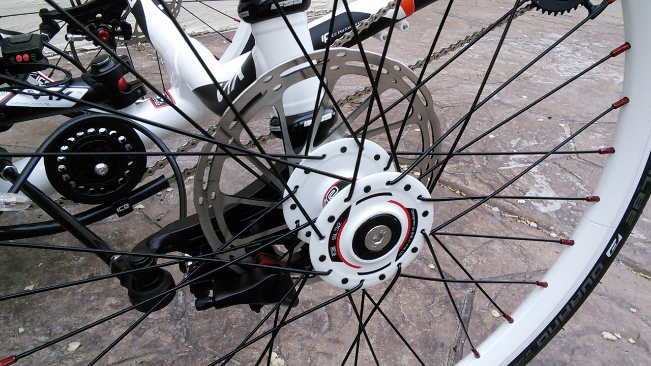 Tektro Hydraulic Disc Brakes - 