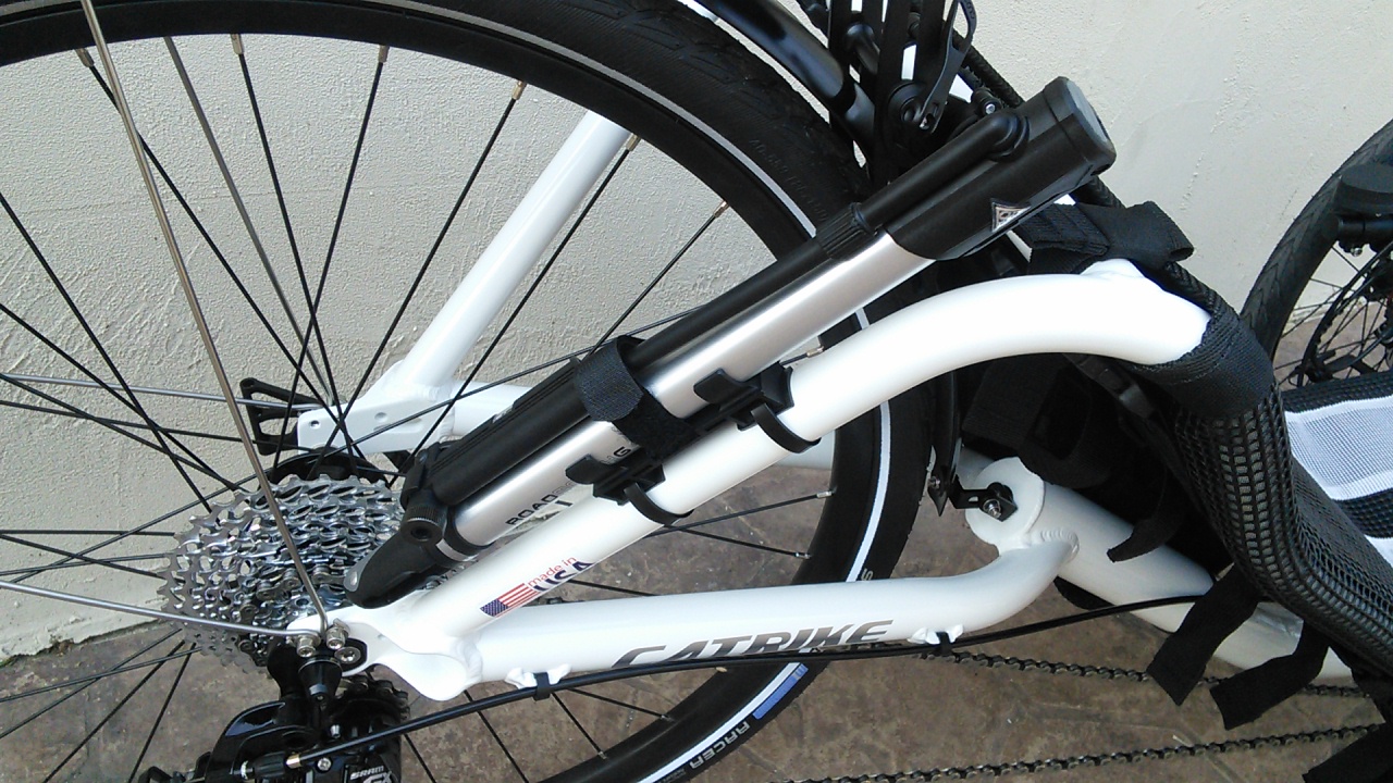 5129213_CatrikeExpeditionRecumbentTrike