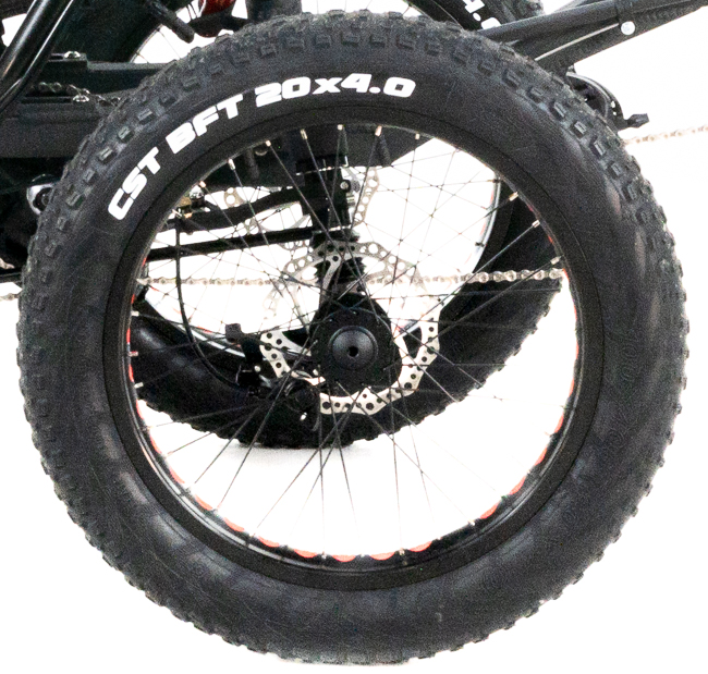 5596203_RevolutioneQuadRS-Pedal-Electric