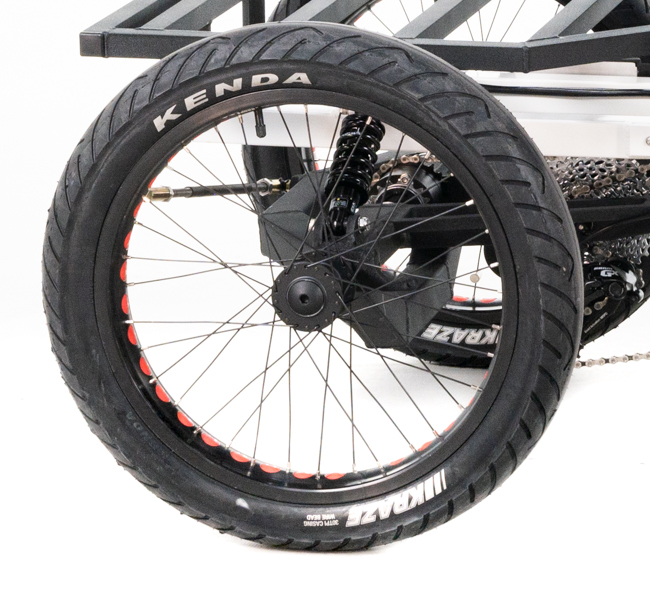 5824517_RevolutioneQuadRS-Pedal-Electric