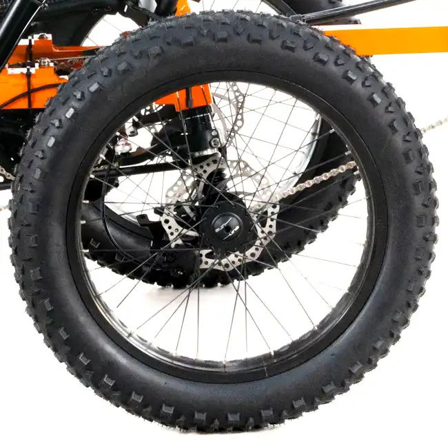 5908575_RevolutioneQuadRS-Pedal-Electric