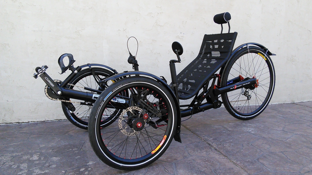 Azub Tri-Con Suspension Folding Trike Satin Black