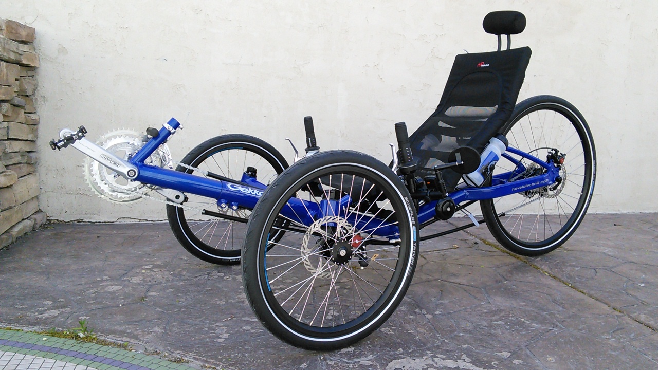 Deep Blue HP Velotechnik Gekko FX 26 Folding Trike