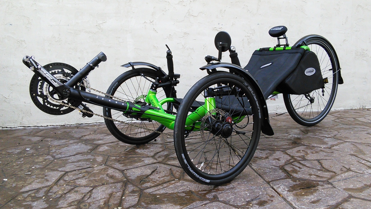 Catrike Expedition Recumbent Trike