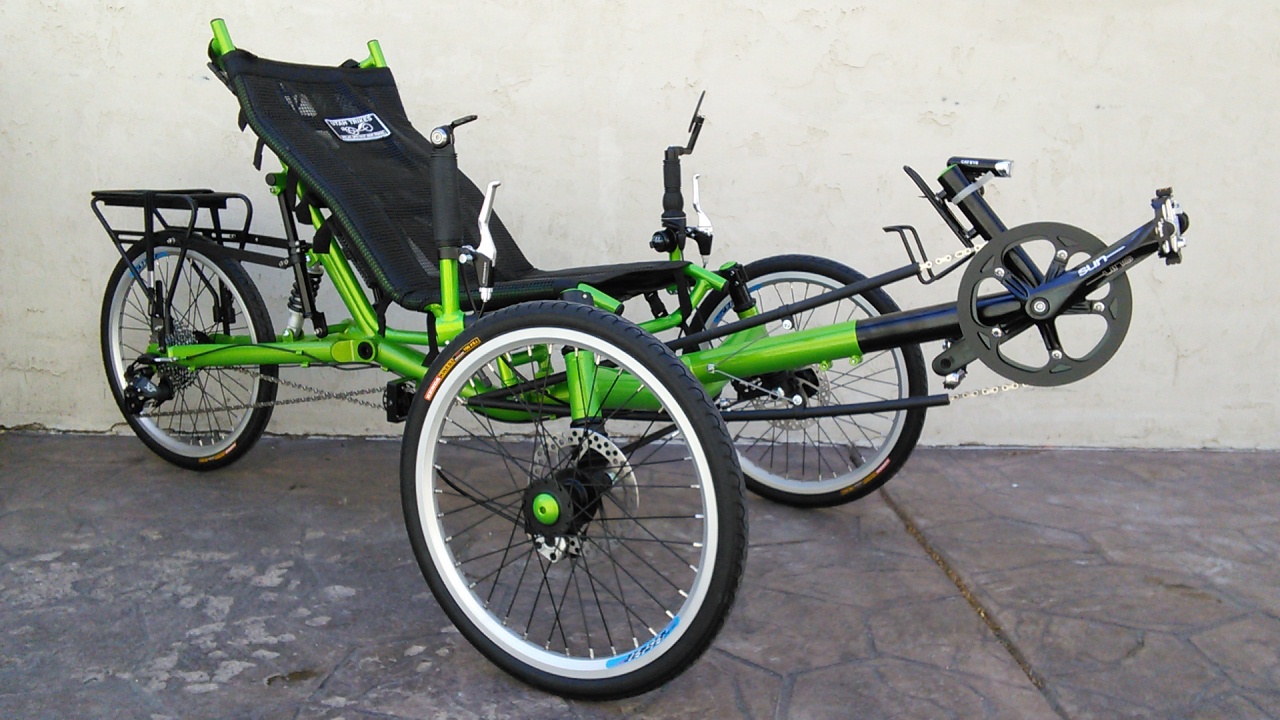 Revolution Defiance FS Full Suspension Recumbent Trike