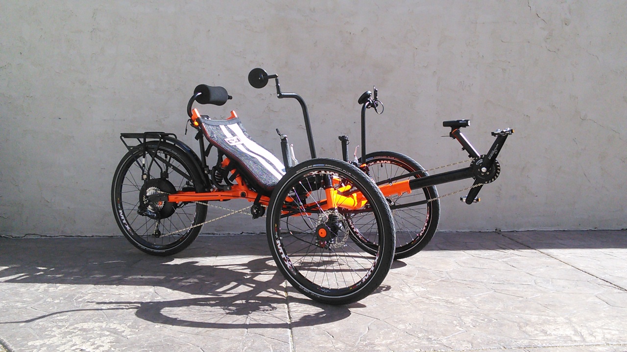 Revolution Defiance FS Full Suspension Recumbent Trike