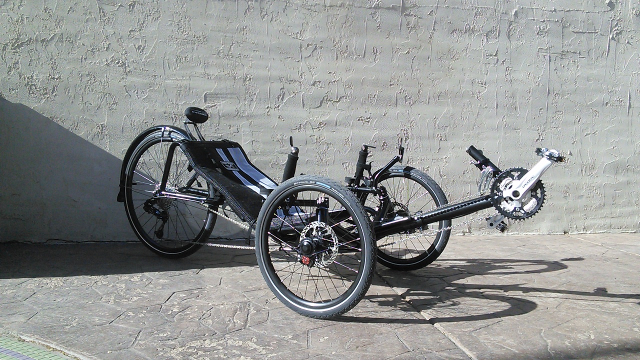 Catrike Expedition Recumbent Trike