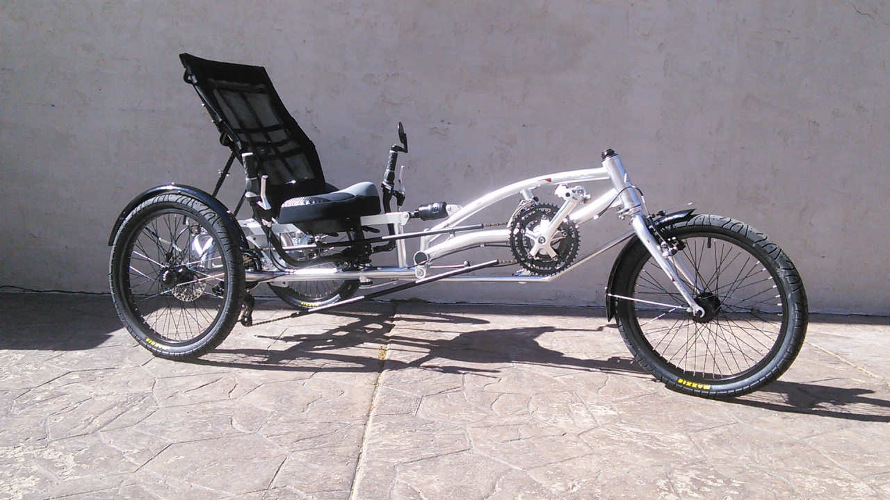 Sun EZ-3 USX HD Delta Trike