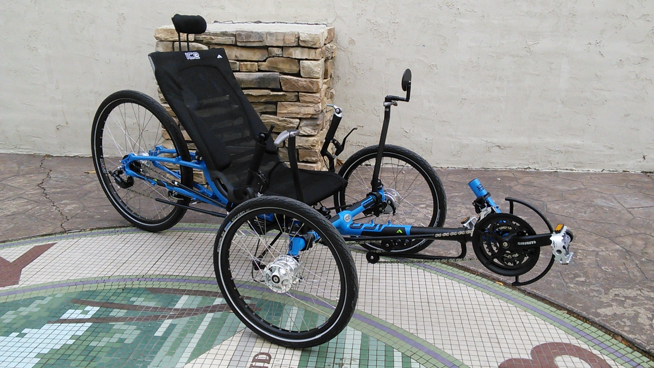 ICE Adventure Recumbent Trike