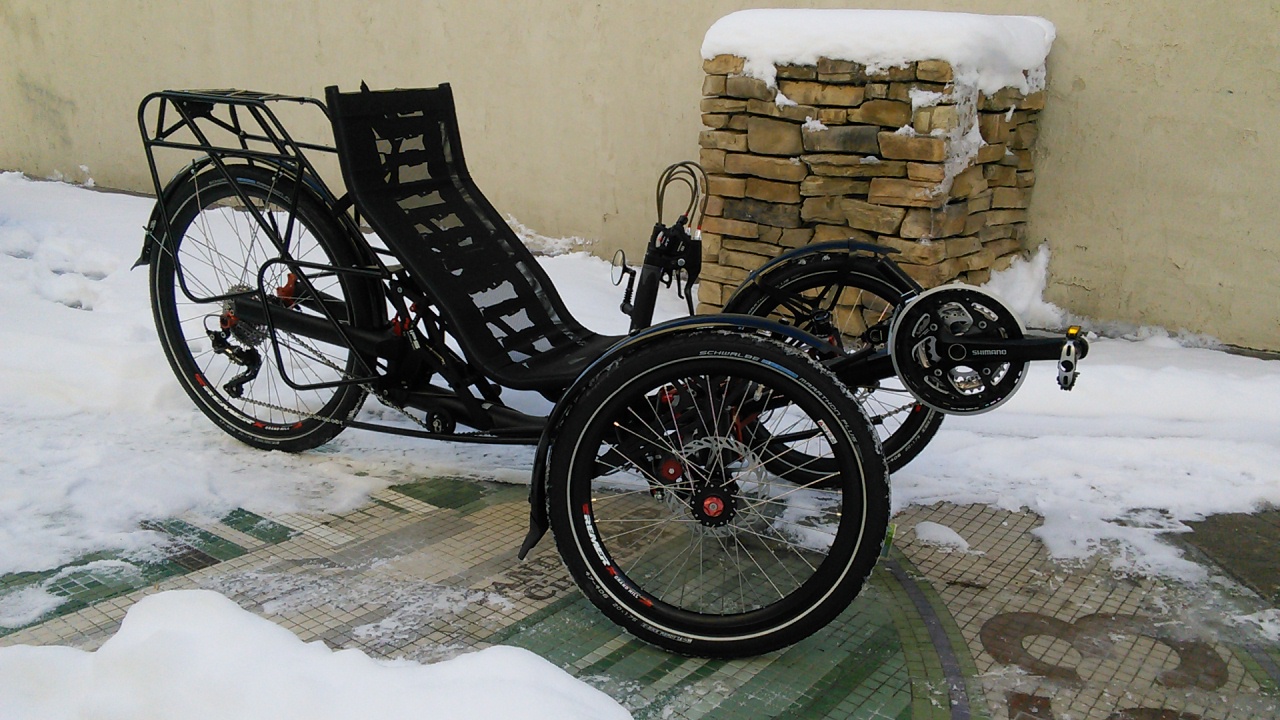 Azub Ti-FLY 26 Full Suspension Recumbent Trike