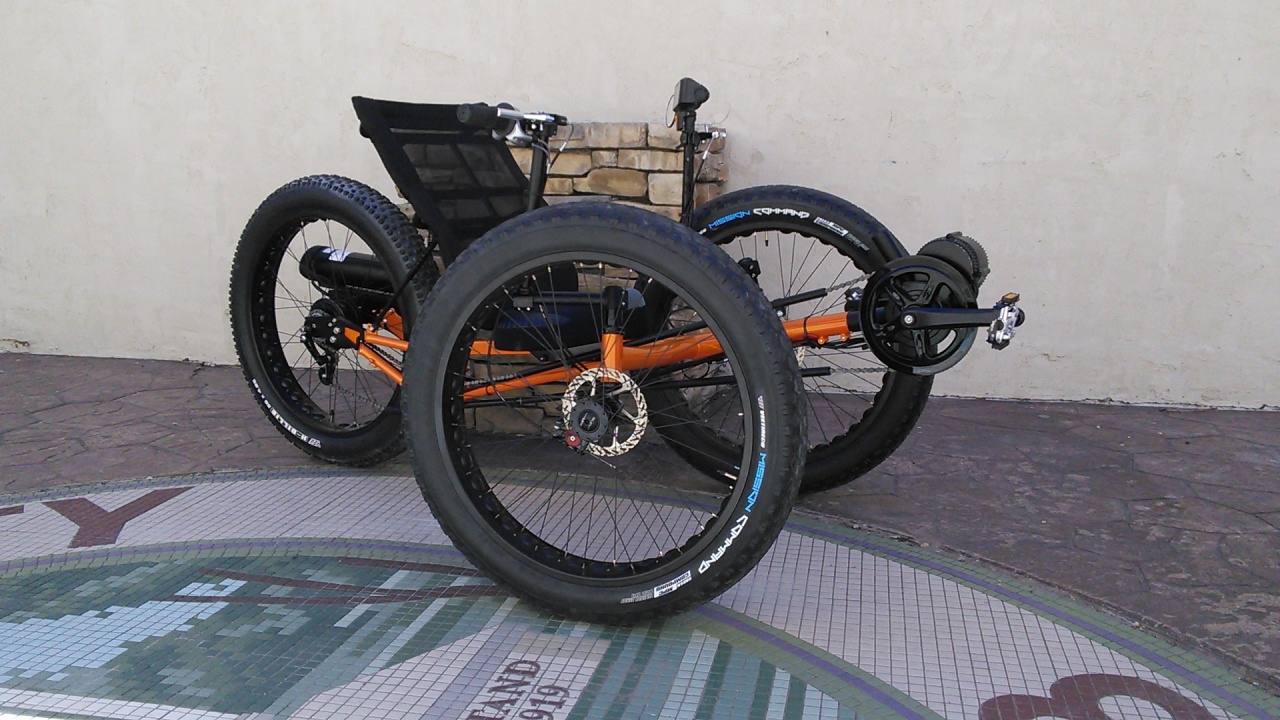 UTCustom Fat Tad Crawler Recumbent Trike