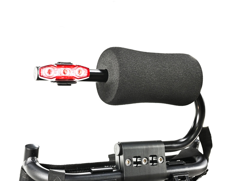 UTCustom Super Headrest for Recumbent Seat - With Cateye ViZ450 Taillight